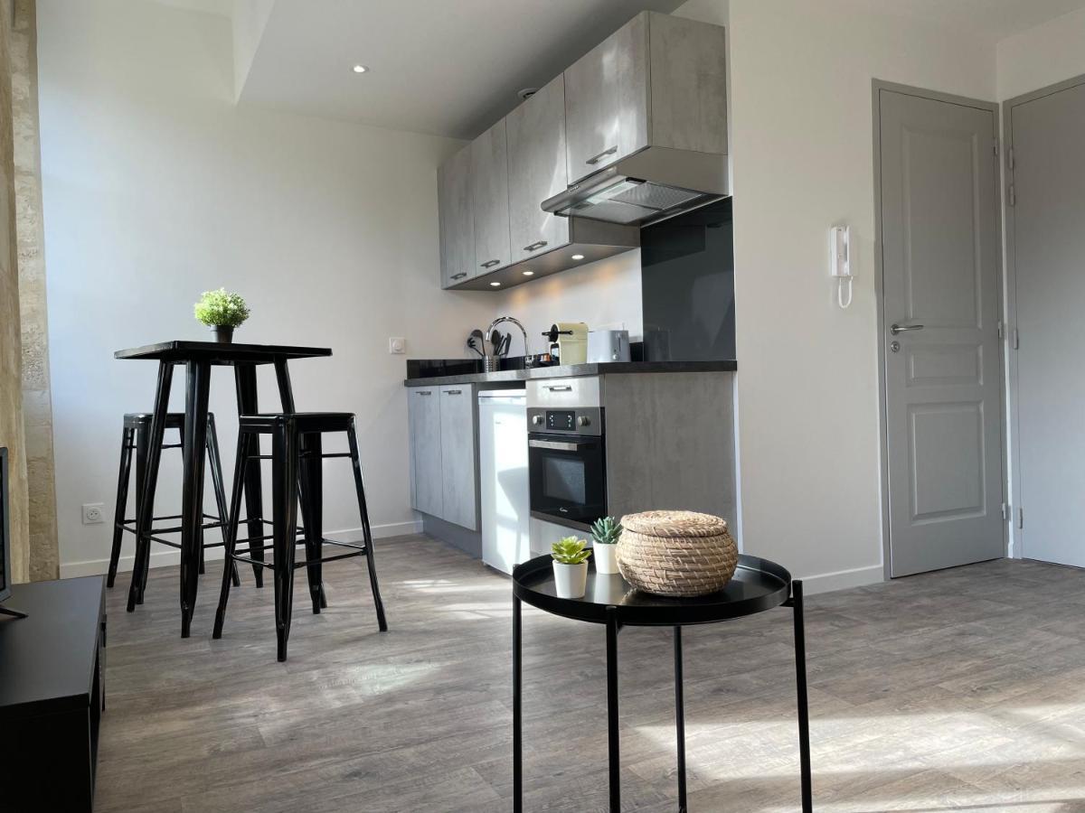 Superbes Studios De Charme, Lumineux Et Climatises En Plein Centre Bordeaux Exterior foto